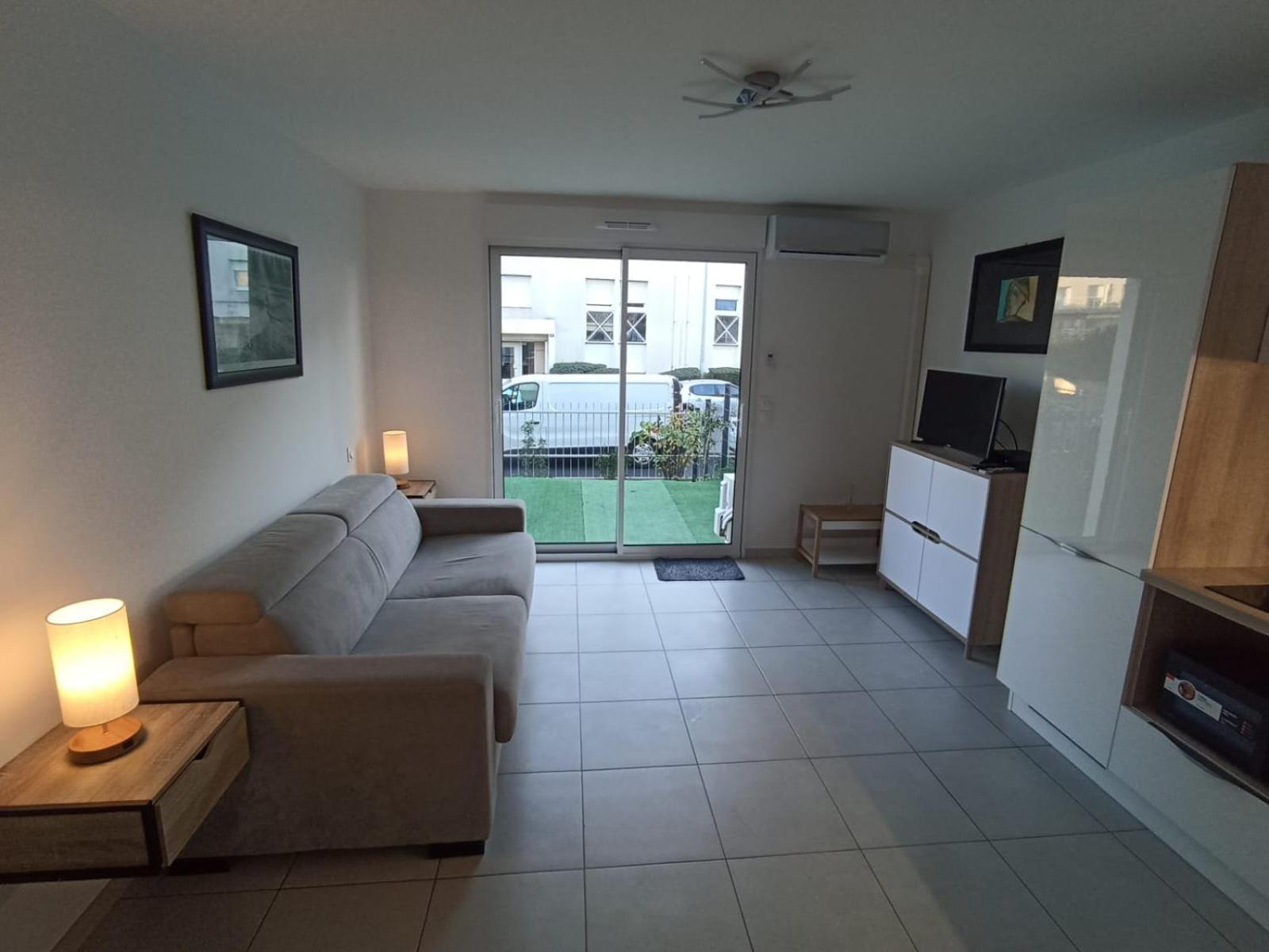 Studio Avec Parking Prive, Piscine Plage 300M Antibes Exteriér fotografie